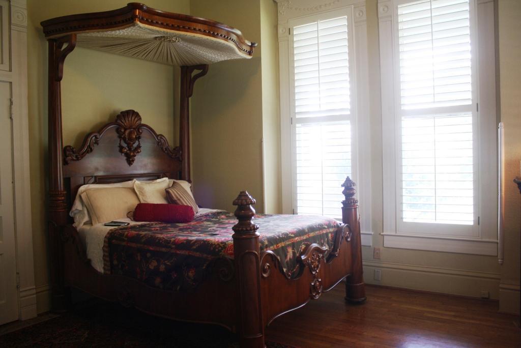 Angel'S Nest Bed and Breakfast Weatherford Rum bild