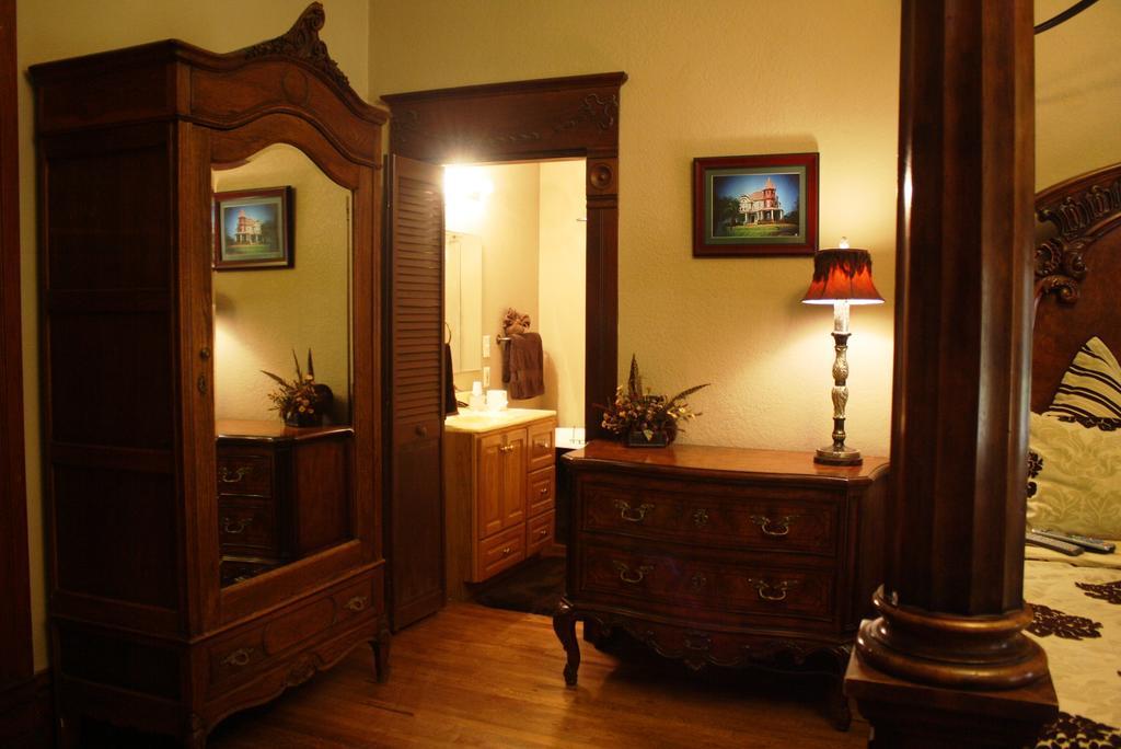 Angel'S Nest Bed and Breakfast Weatherford Rum bild