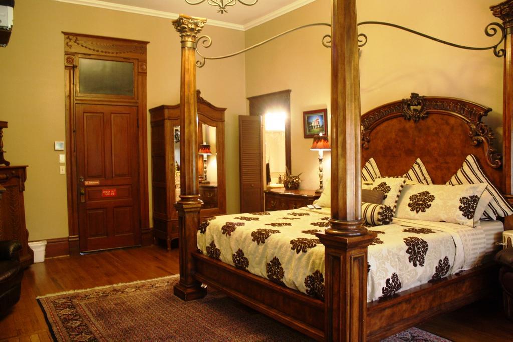 Angel'S Nest Bed and Breakfast Weatherford Rum bild