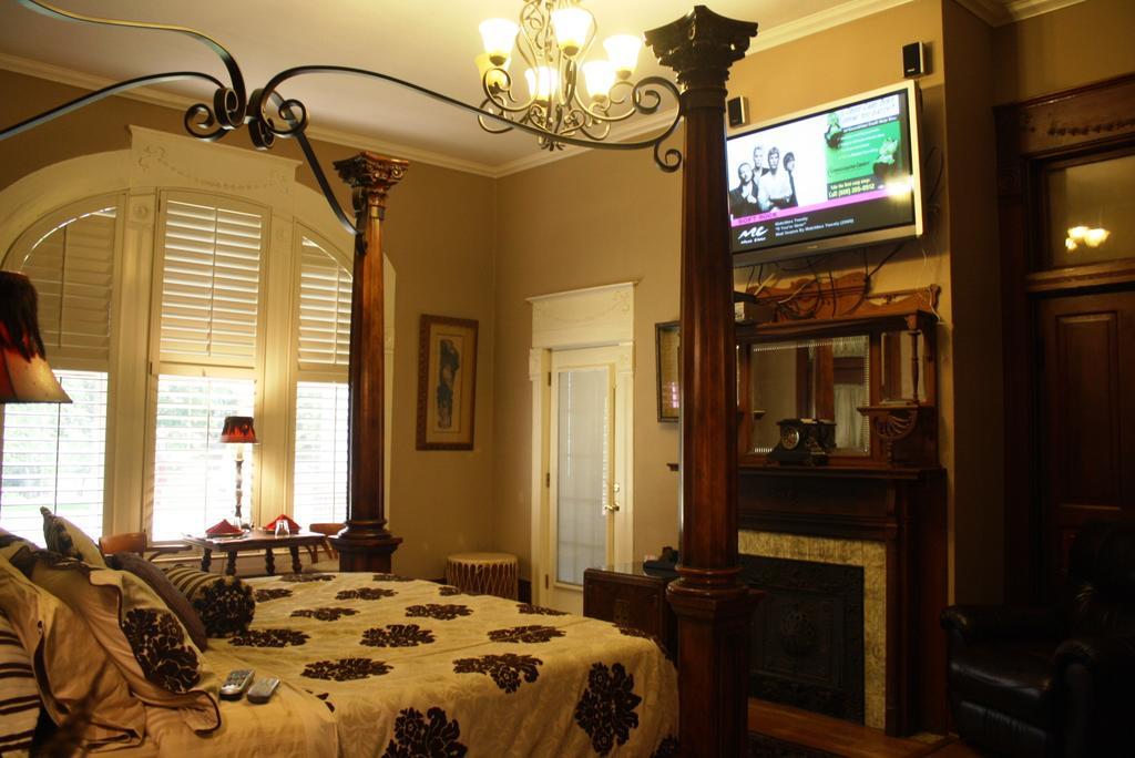 Angel'S Nest Bed and Breakfast Weatherford Rum bild